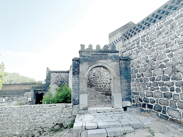 220232_llf_1694448000000.jpg